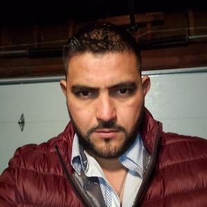 Meet your Posher, Esteban